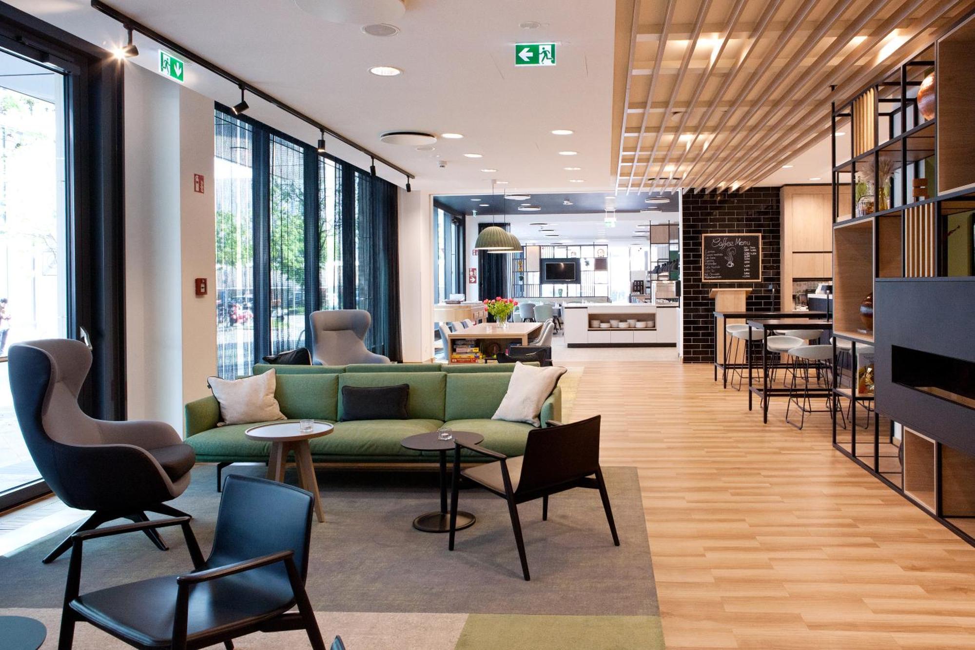 Holiday Inn Berlin City East Side By Ihg — Photos 1